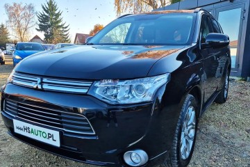 BENZYNA * HYBRYDA plug in * 4x4 * grzane fotele * AUTOMAT