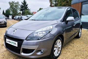 1.6 benzyna * 110KM * nawigacja * KAMERA * serwis ASO Renault * OKAZJA