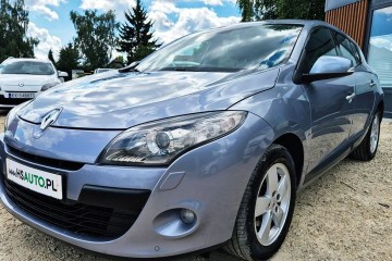 1.6 16v BENZYNA * navi * XENON * 5 drzwi * 2x PDC 8 super * okazja